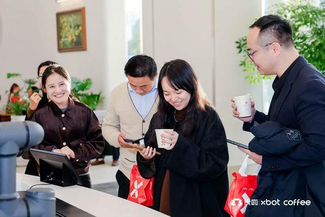 XBOT愛咖機器人咖啡7S全球首店盛大啟幕(圖11)
