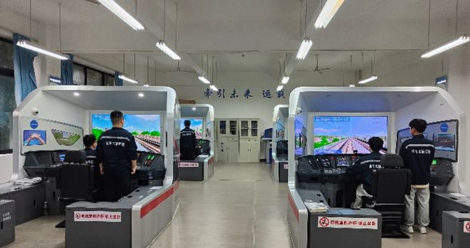 九遊app入口：“科” 學式遛娃天花板！成都 31 家科普基地上新！(圖2)